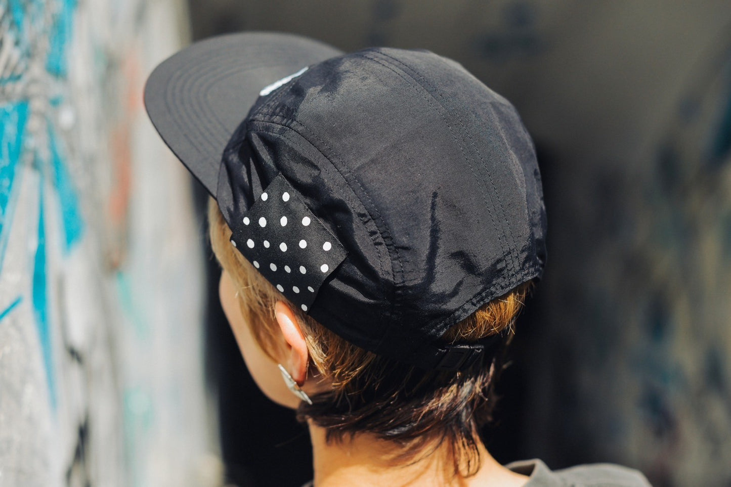 Nylon jet cap